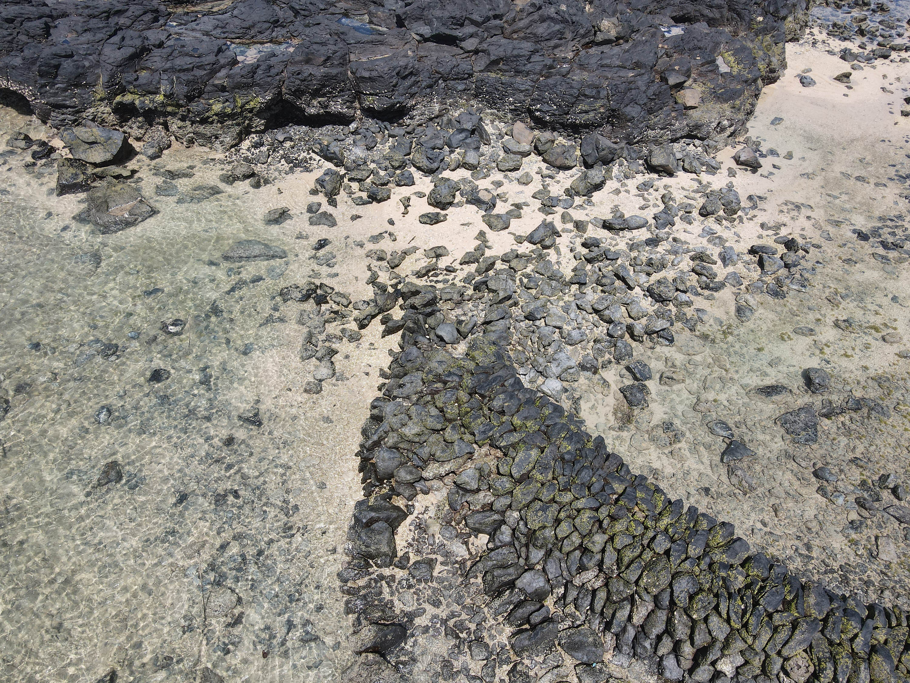 吉貝村低老古滬仔的右陸連