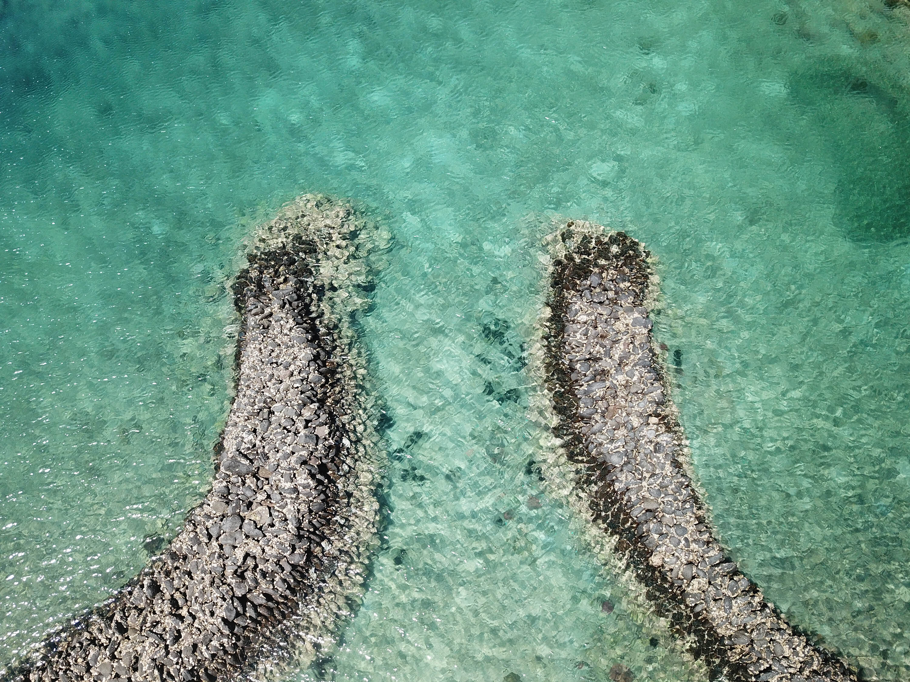 鳥嶼村新礁滬的滬門