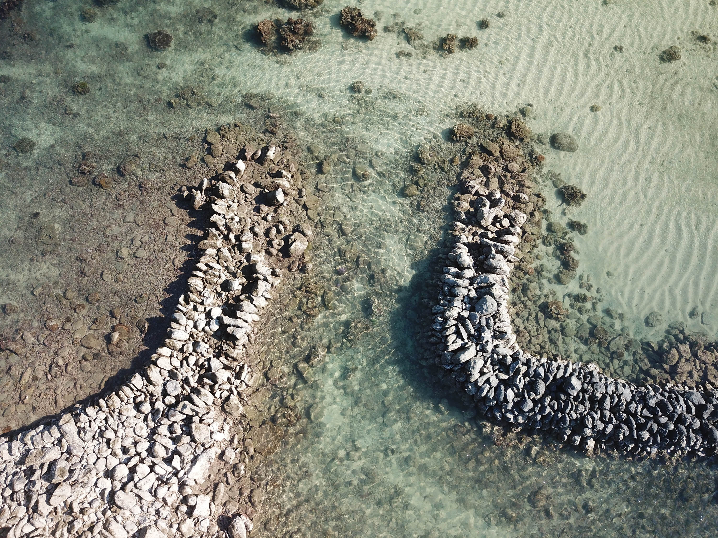 鳥嶼村東滬的滬門