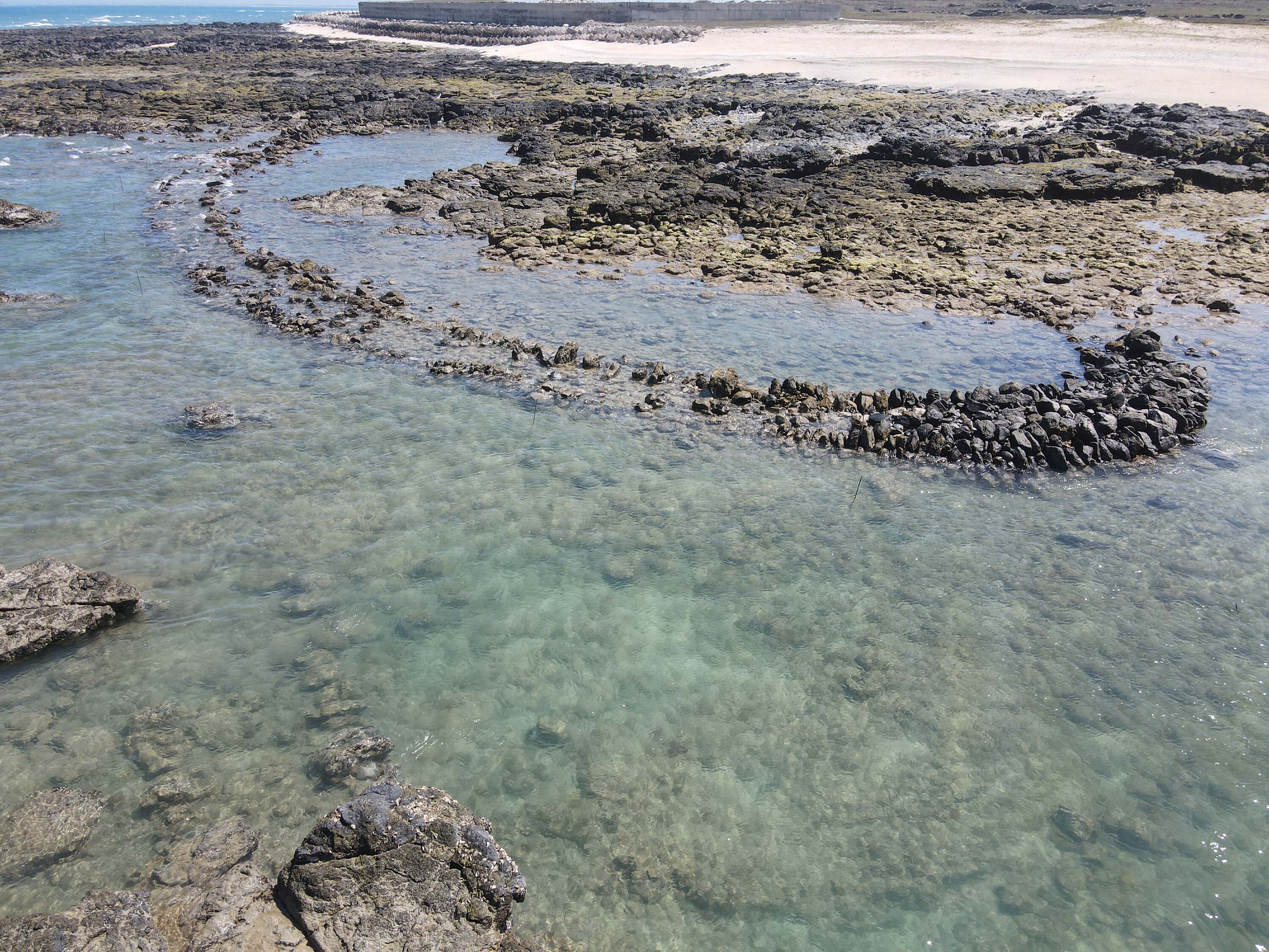 吉貝村鸚哥籠滬的全貌